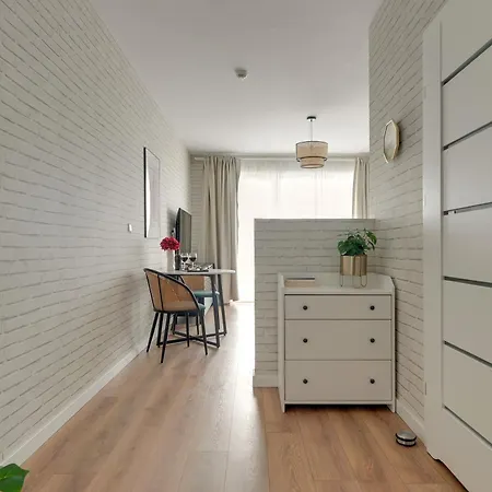 Bastion Walowa Center By Downtown *