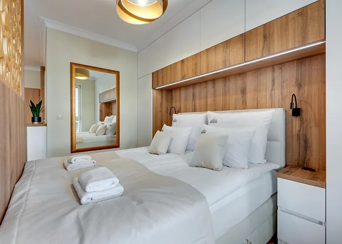 Bastion Walowa Center By Downtown