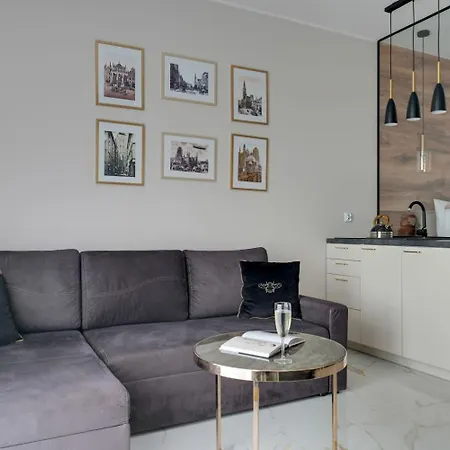 Bastion Walowa Center By Downtown * Danzica